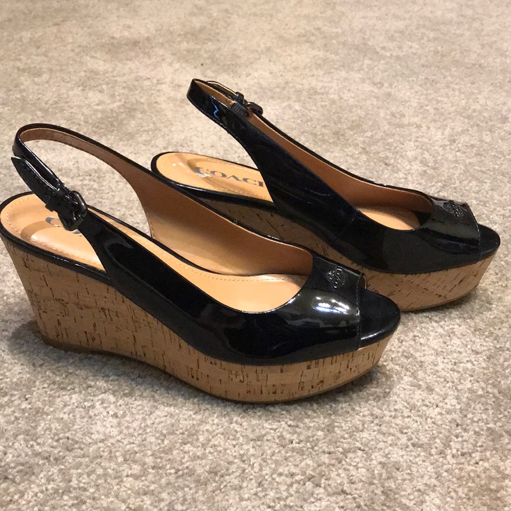 Platform sandals